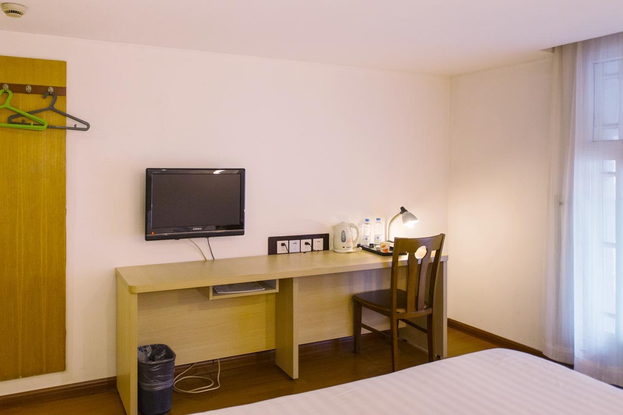 Motel Shenzhen Longgang Longcheng Square Metro Station Extérieur photo